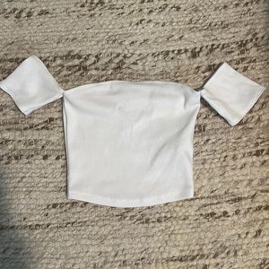 NWOT Abercrombie off the shoulder crop top
